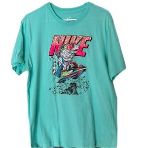 Nike Large T-Shirt